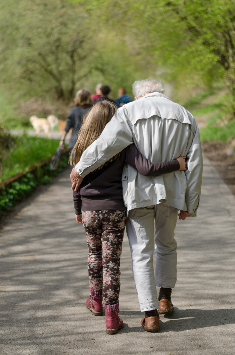 Comment aider un parent âgé à raconter son histoire