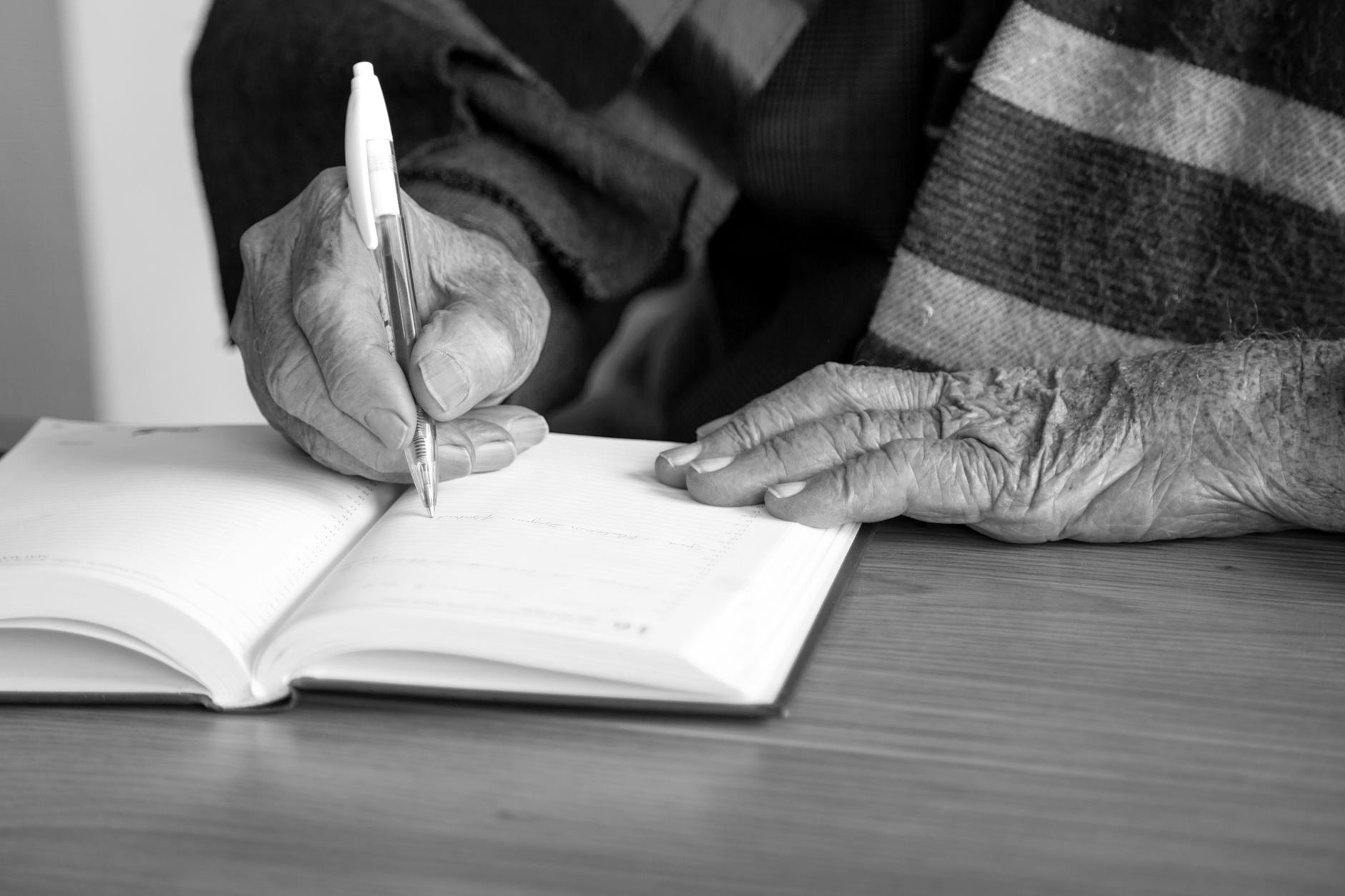 Écrire sur soi sans penser que sa vie est intéressante